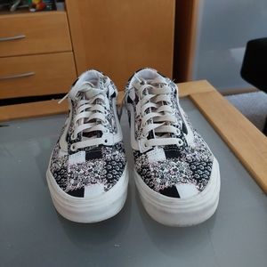 Patchwork pattern Vans, size 8